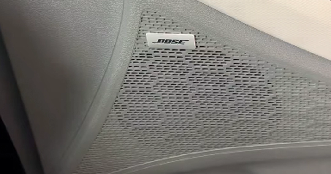 Bose 8 Speaker system