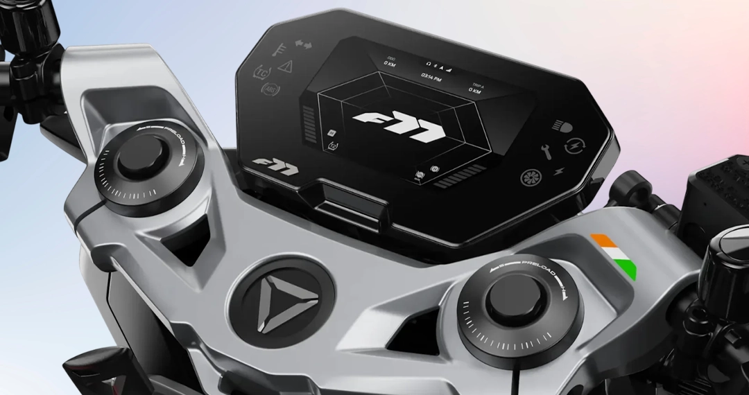 Multi-function 5 TFT display