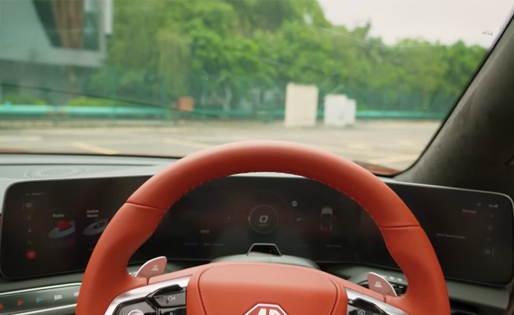 10.25” Digital Cluster