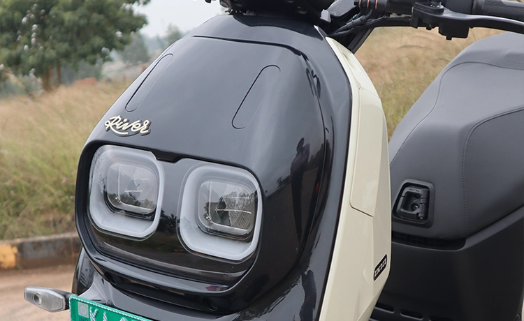 LED Twin Beam with Position Lamp