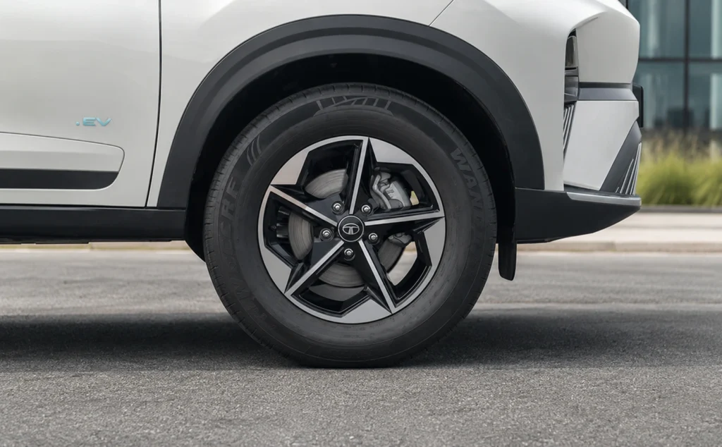 Tata Nexon EV R16 Alloy wheels