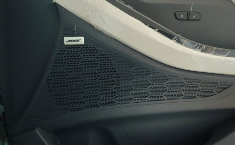 Hyundai Creta Electric Speakers