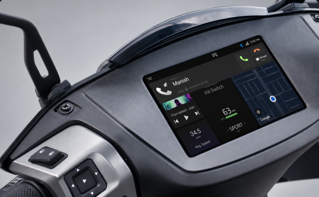 17.7 cm (7_) TFT dashboard