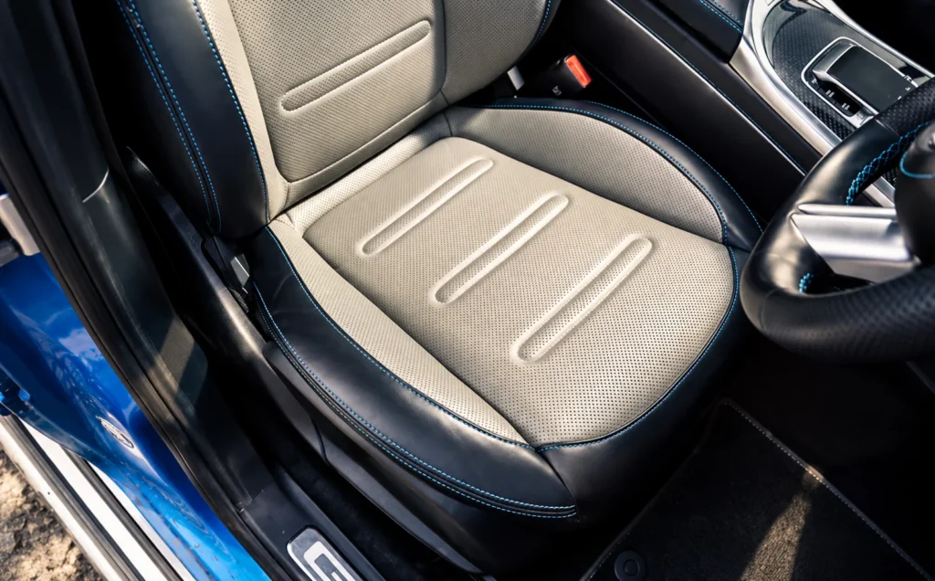G wagon ventilated seats