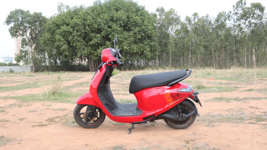 bajaj Chetak 2501 Full View