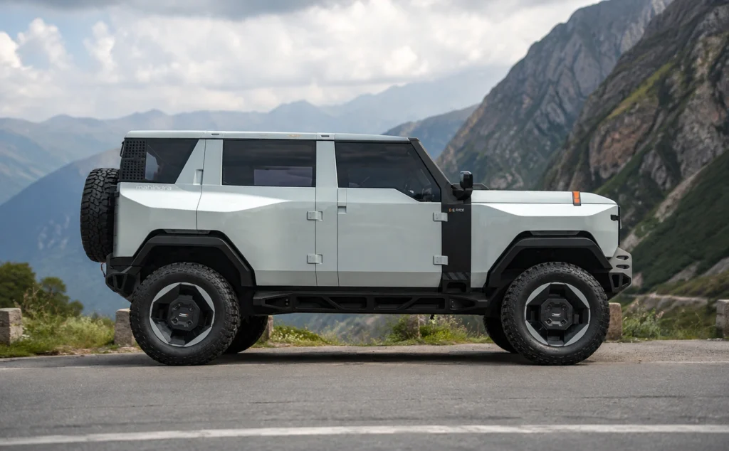 Mahindra Thar.e side