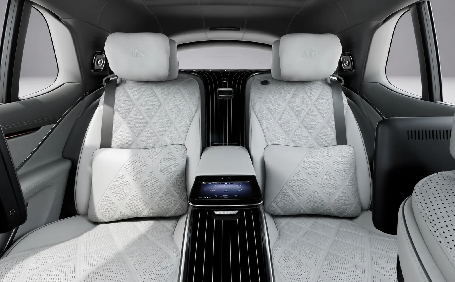 Mercedes benz maybach Rear lounge seats