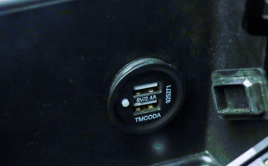 Oben RoRR Evo USB ports