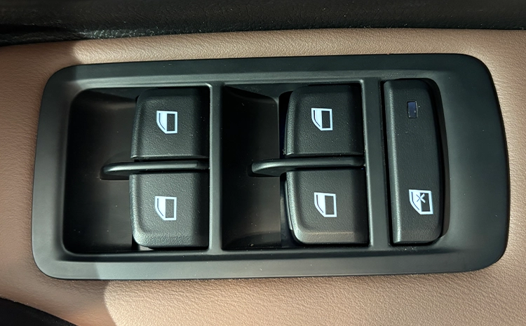 One-touch-Anti-pinch-windows-4