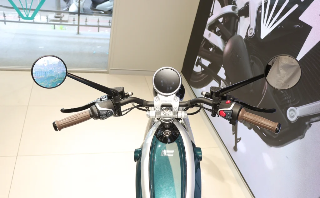 Royal enfield flying flea c6 Full handle bars