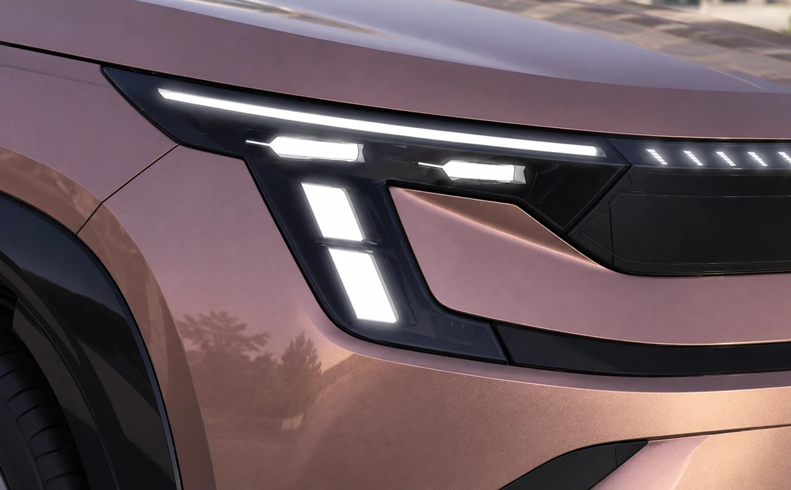 Skoda peaq ev head lamp