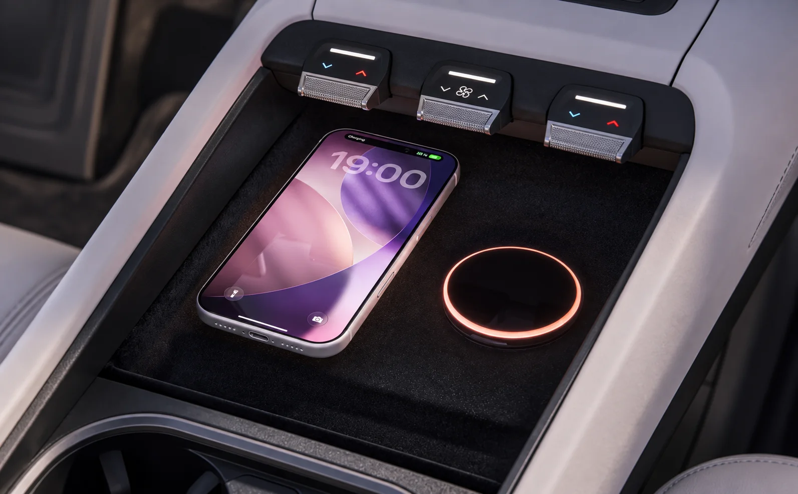 Skoda peaq ev wireless charging