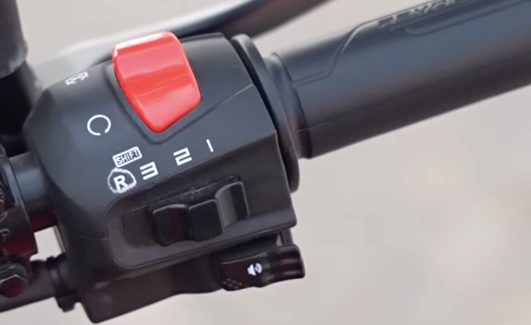 Sport-mode-Reverse-mode-4