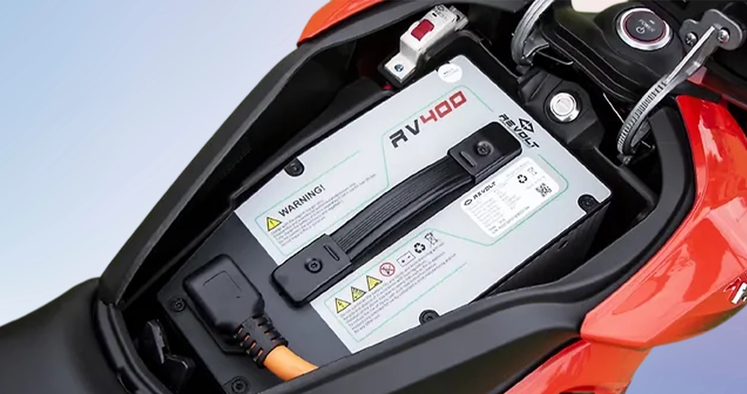 Swappable-Batteries-1-4