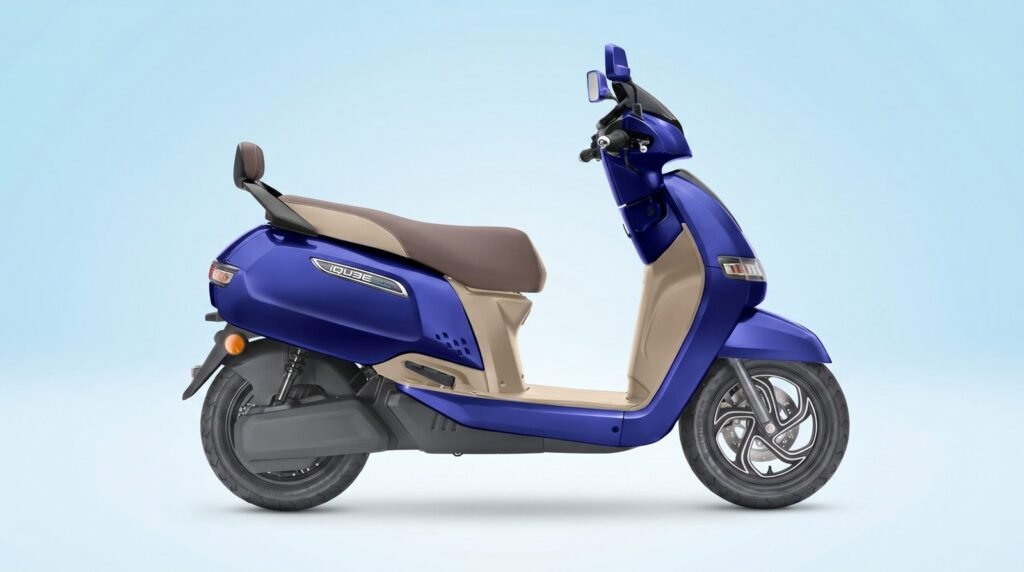 blue_01-scaled-1