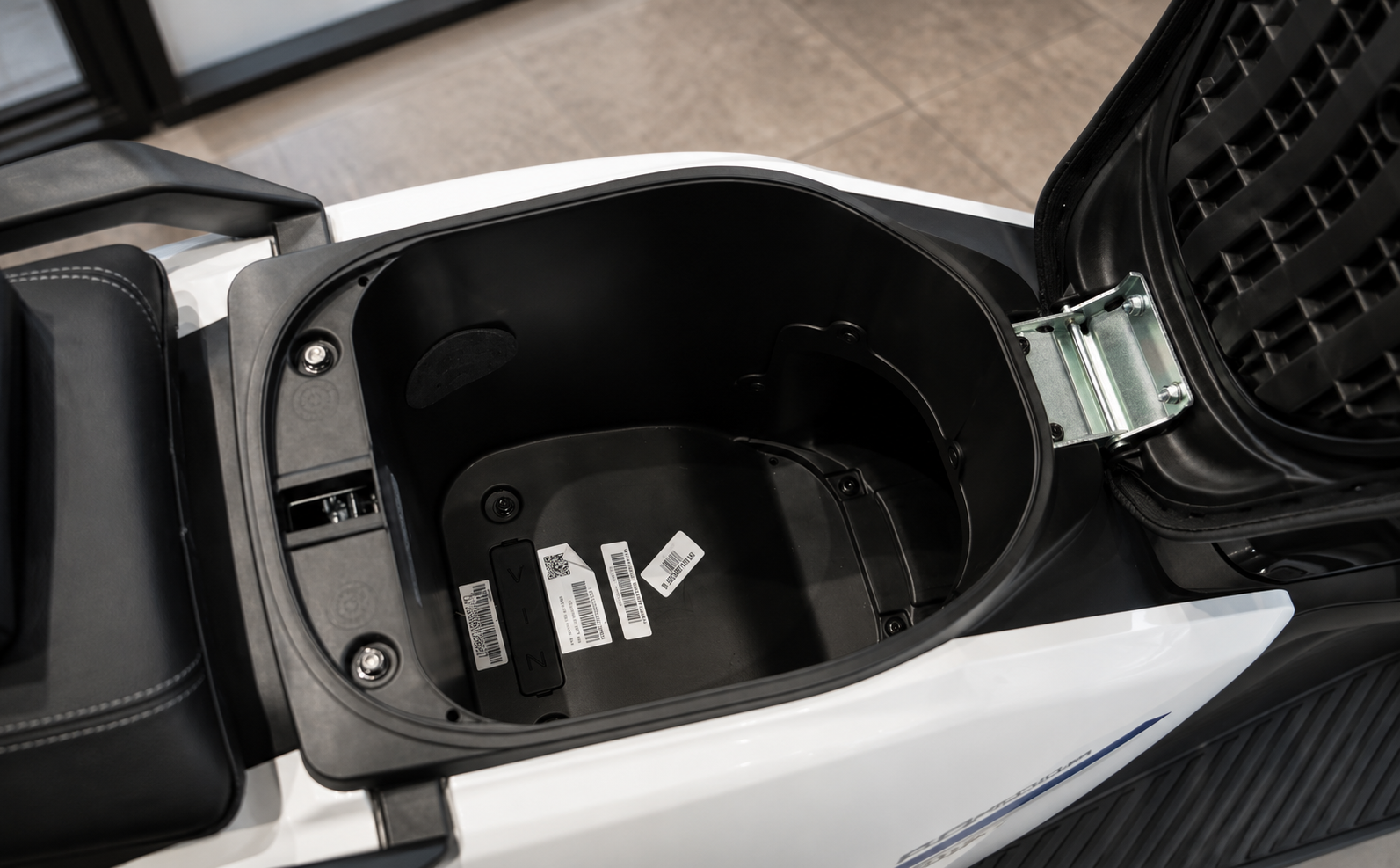 boot-space-1-2