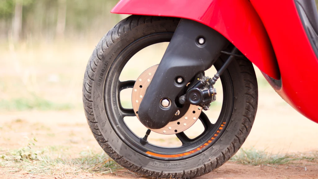 bajaj Chetak 2501 Front Wheel