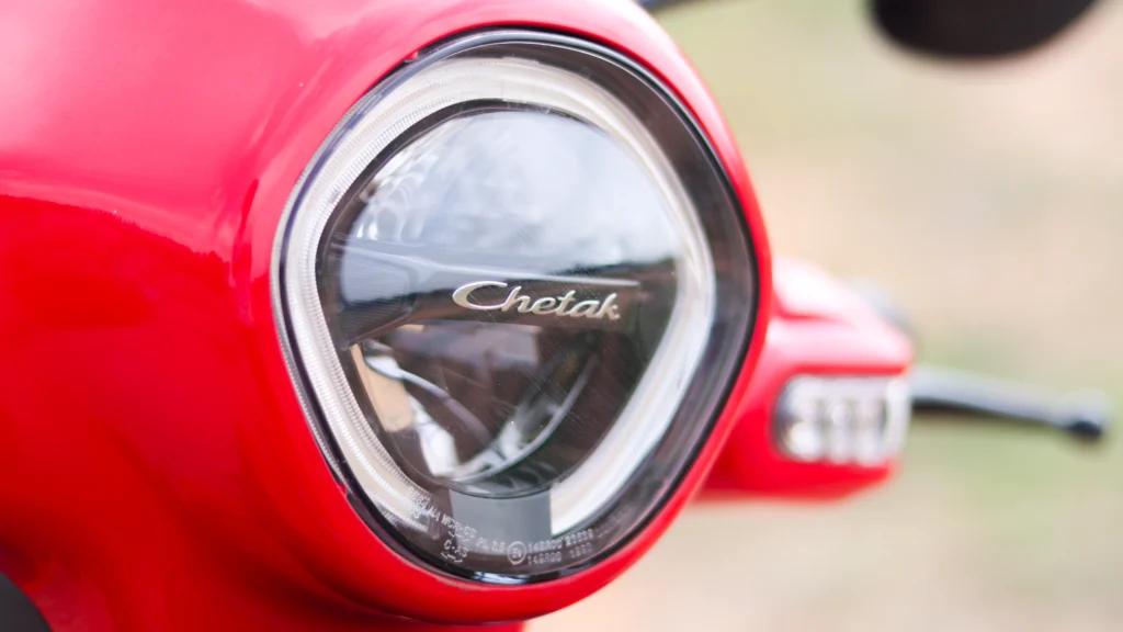 bajaj Chetak 2501 Headlamps