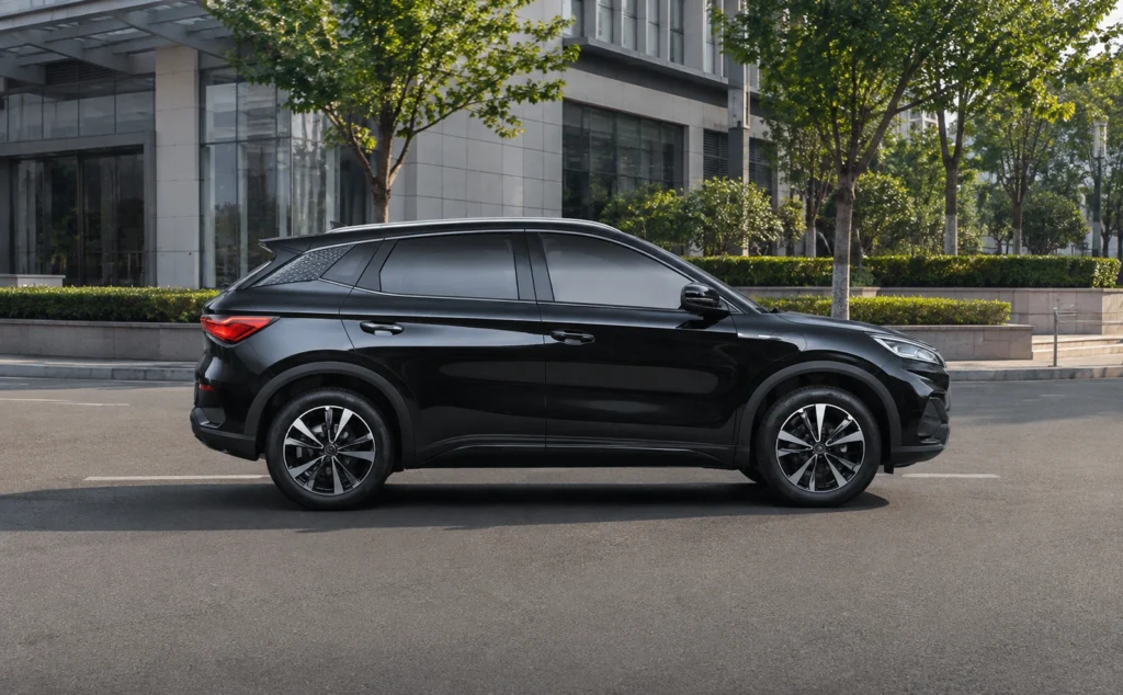 BYD ATTO 3 Side