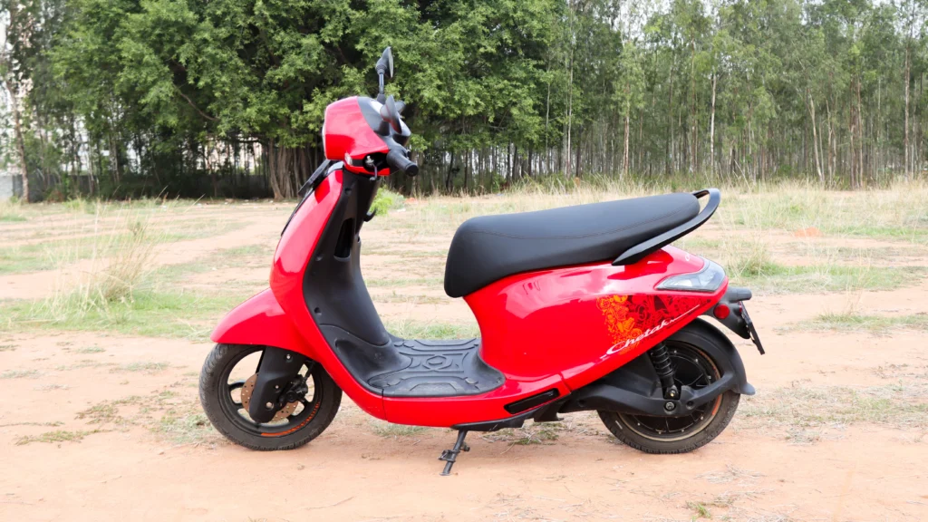 bajaj Chetak 2501 Left Side