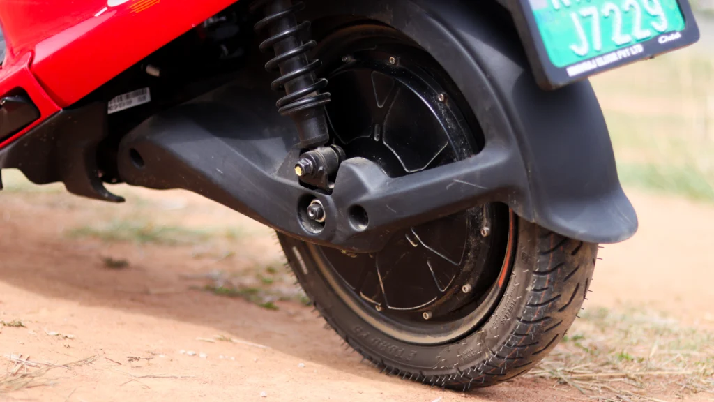 bajaj Chetak 2501 Tyre