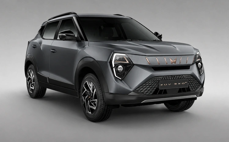 Mahindra 3XO EV Grey
