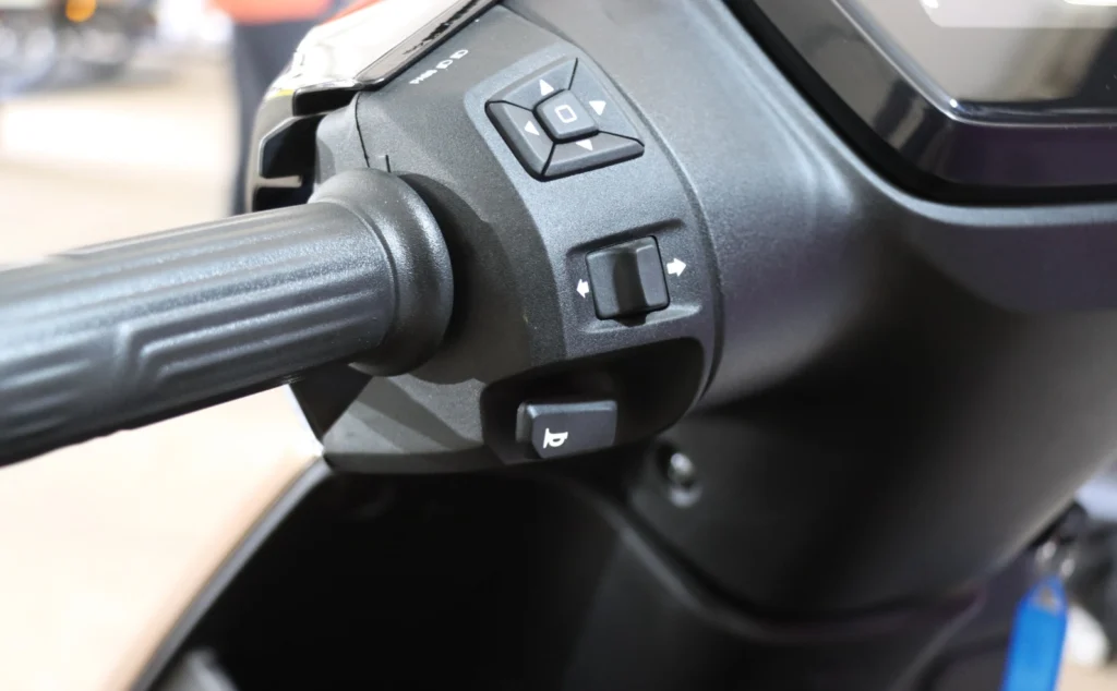 ather konarc buttons