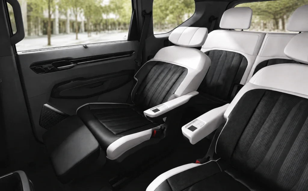 Kia EV9 captain seats
