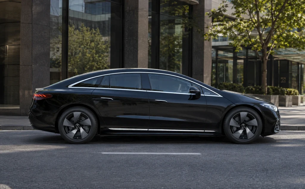 OBSIDIAN BLACK