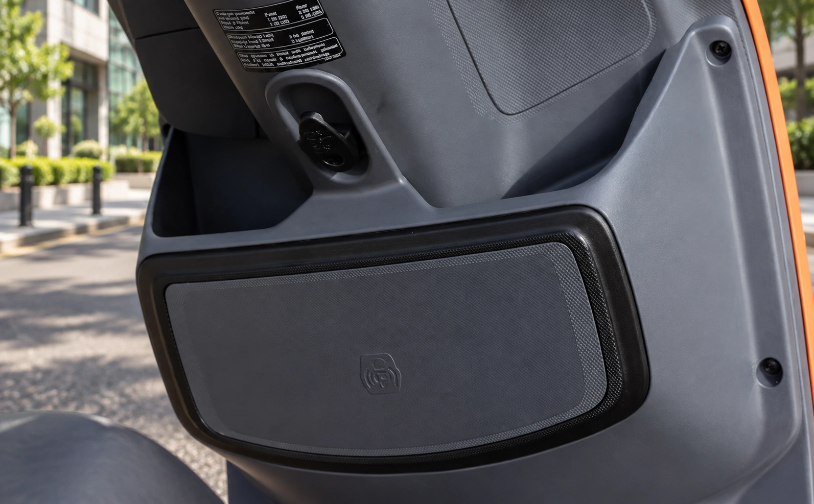 Hero Vida VX2 front storage