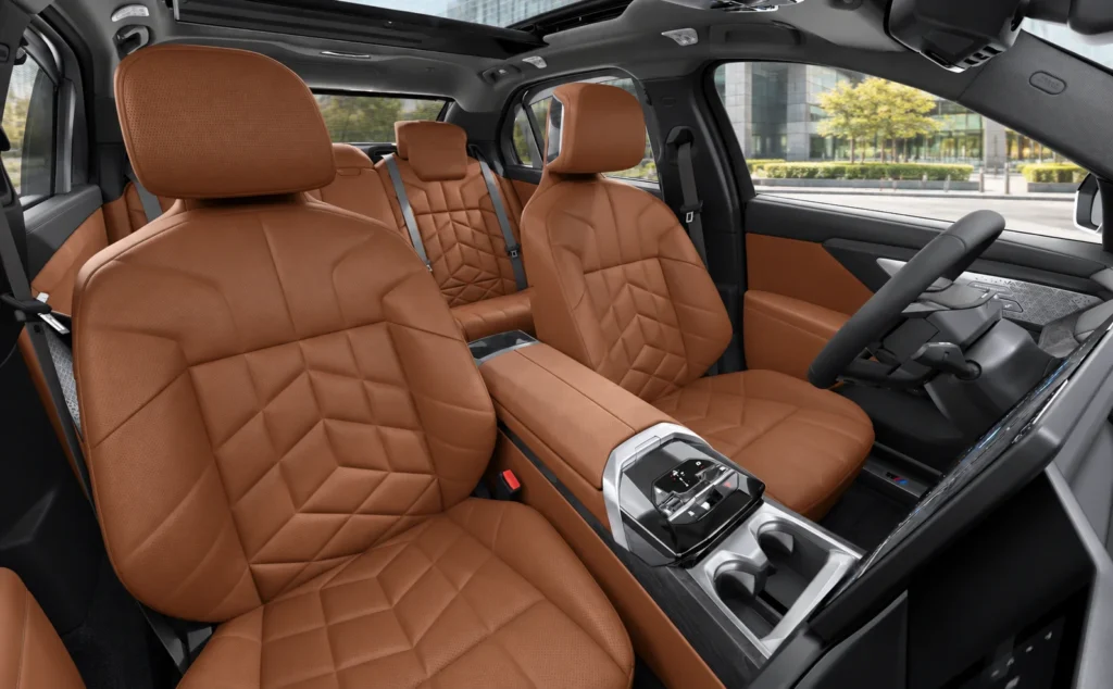 BMW i7 seats