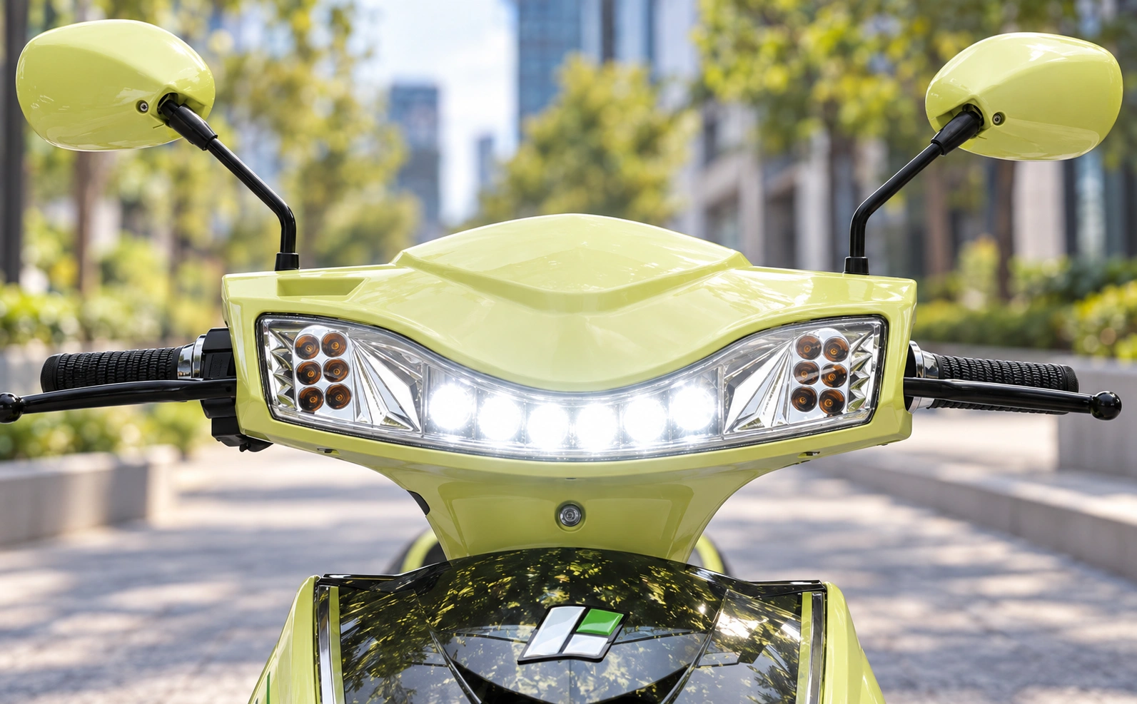 Kinetic Green E-Zulu Signature Edition headlights