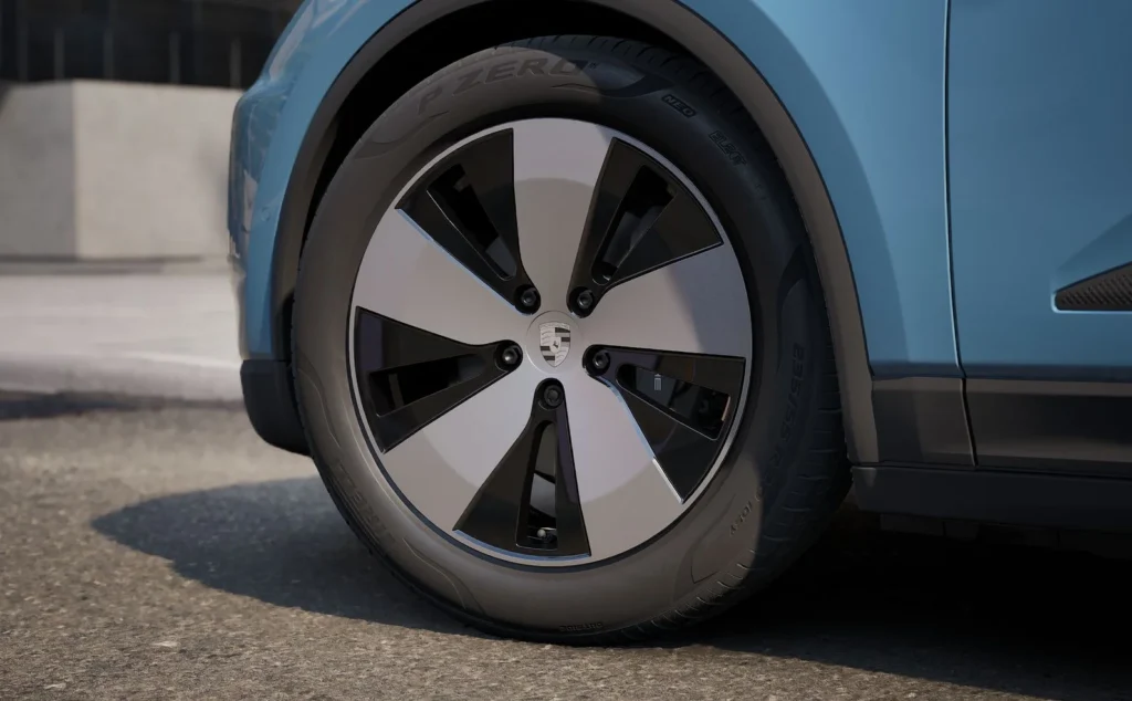 porsche macan electric Alloy 2
