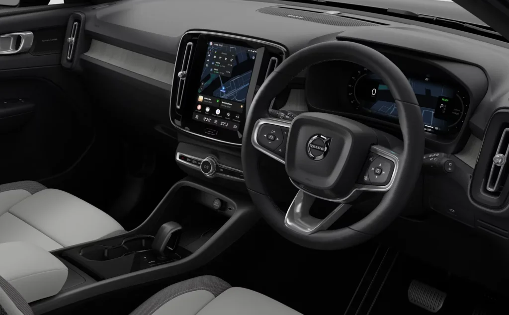 volvo ec40 cabin